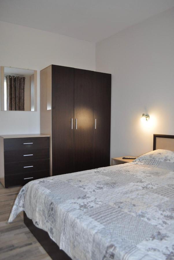 Comfortapartment Iglika 2 *